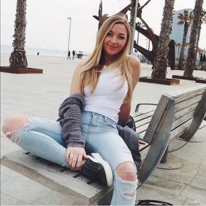 American Eagle “super super stretch” skinny jeans